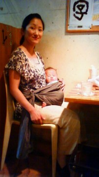 スリングで外食を楽しもう♪ スリングで外食を楽しもう♪